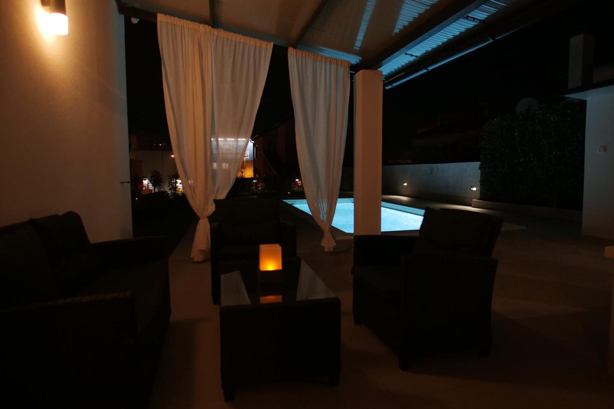 Vikendica House Bonita